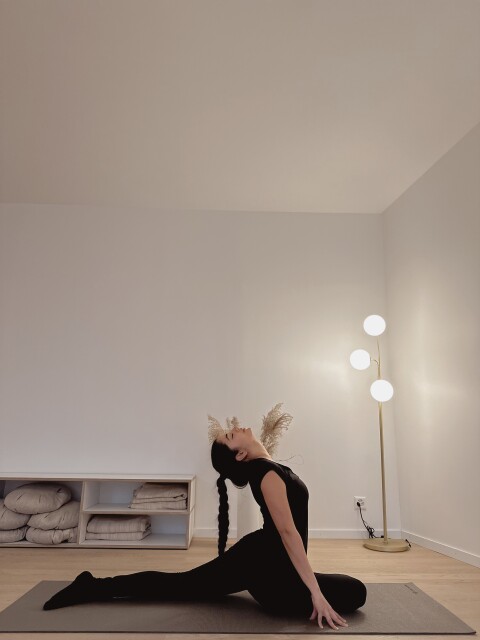 Hatha Yoga & Slow Flow